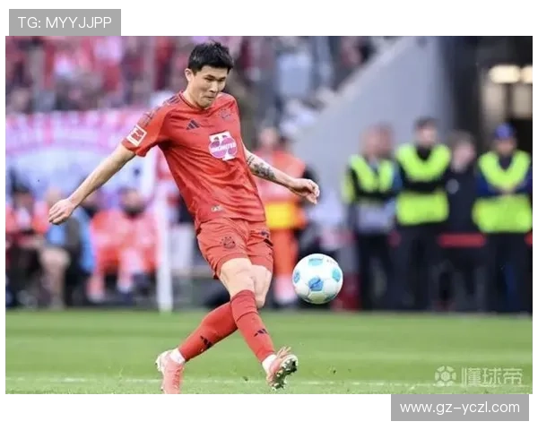 金玟哉拜仁3号球衣