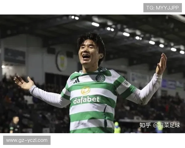 孙兴慜家冰箱里塞满泡菜，训练完回家第一件事是给老爸做饭